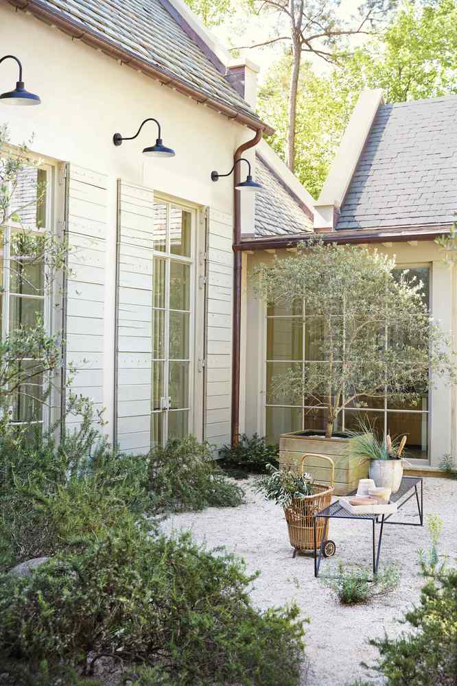 Galveston Composite Wall Lantern  - Large - Black