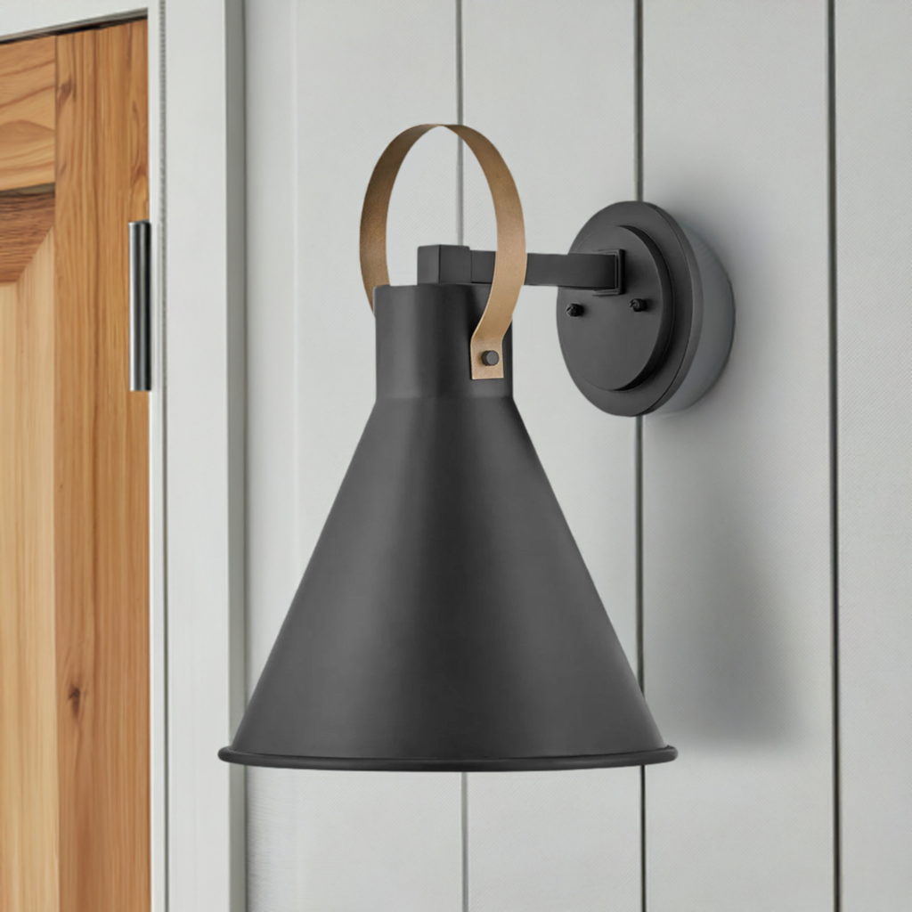 Haven Composite Wall Mount - Medium - Dark Sky Compliant